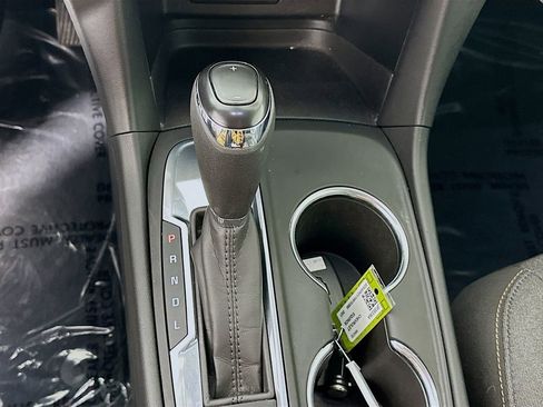 Used 2021 Chevrolet Equinox LT image 23