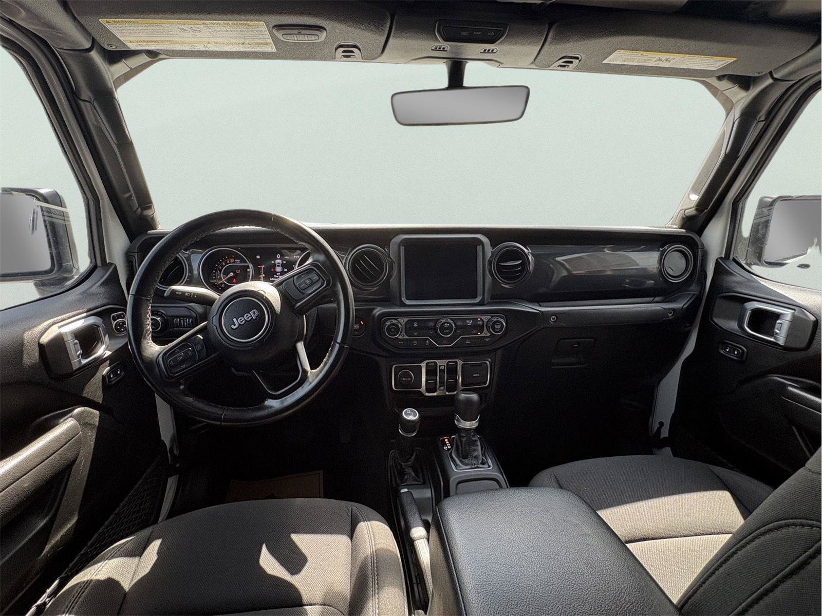 Used 2022 Jeep Gladiator Sport AWD/4WD image 12