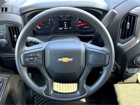 Used 2026 Chevrolet Silverado 1500 Custom image 15