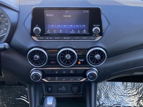 Used 2025 Nissan Sentra S image 28