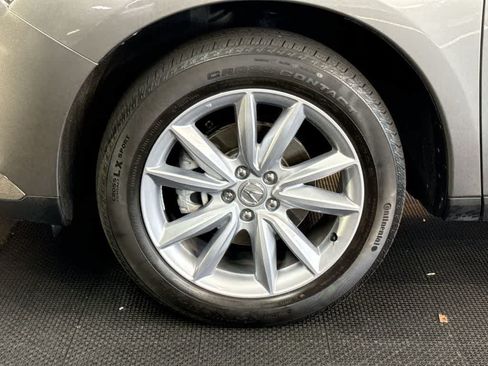Used 2024 Acura RDX SH-AWD image 11
