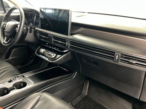 Used 2023 Lincoln Corsair Grand Touring w/ Equipment Group 301A image 24