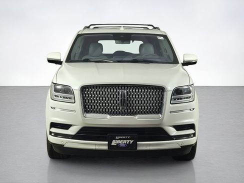 Used 2020 Lincoln Navigator Reserve w/ Equipment Group 208A Reserve AWD/4WD image 8
