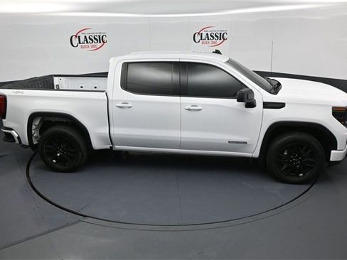 Used 2024 GMC Sierra 1500 Elevation image 21