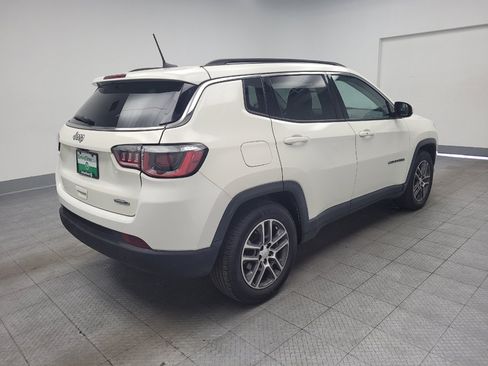 Used 2019 Jeep Compass Latitude w/ Popular Equipment Group FWD image 9