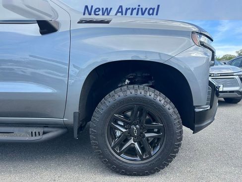 Used 2020 Chevrolet Silverado 1500 LT Trail Boss image 3