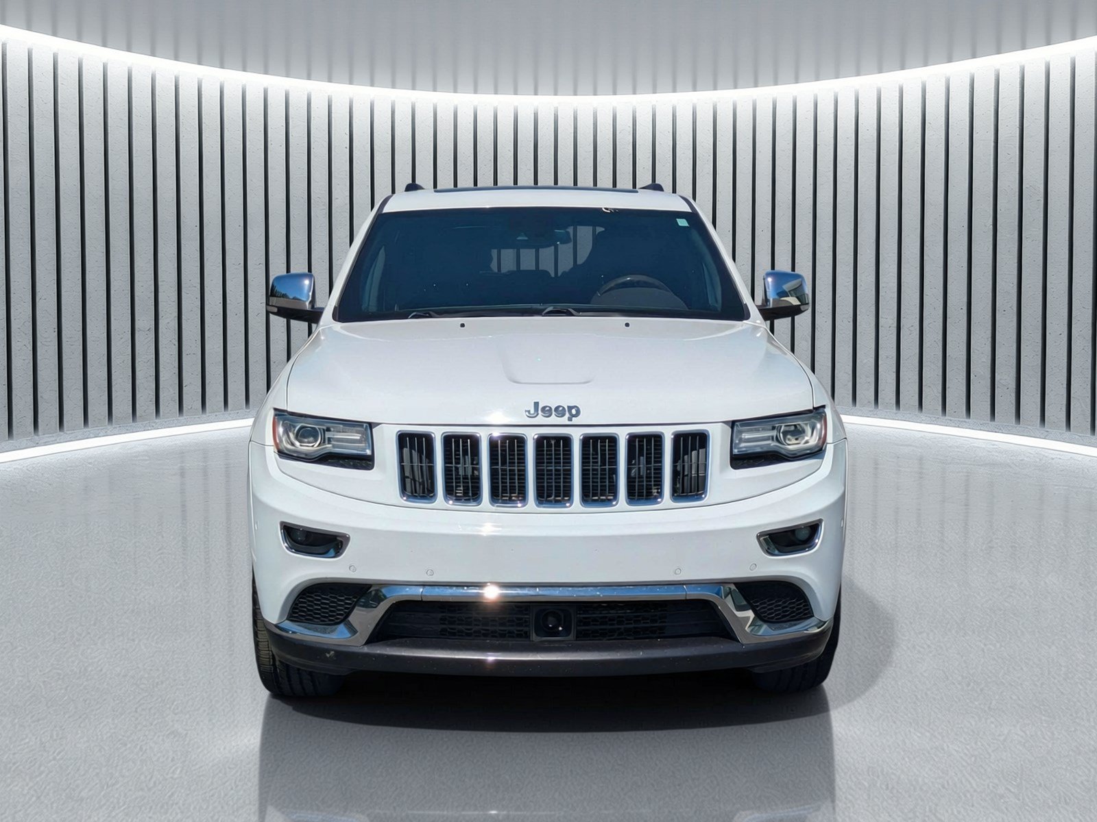 Used 2014 Jeep Grand Cherokee Summit AWD/4WD image 12