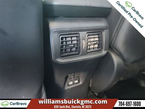 Used 2023 Toyota RAV4 XLE Premium image 22