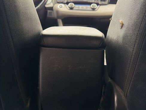 Used 2017 Toyota RAV4 Limited AWD/4WD image 23