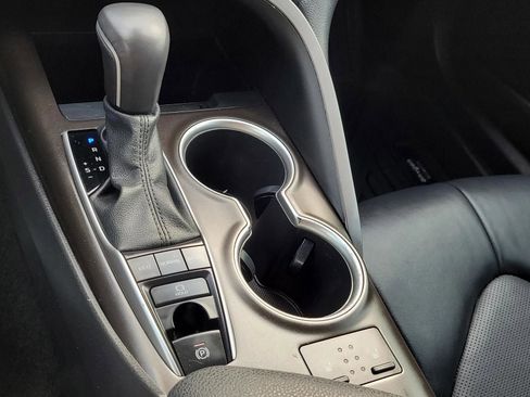 Used 2023 Toyota Camry XLE image 26