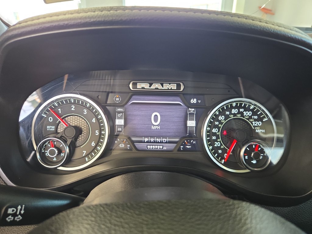 Used 2024 RAM 1500 Laramie AWD/4WD image 21