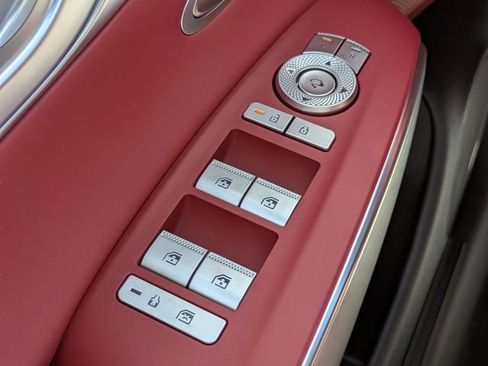 New 2026 Genesis GV70 2.5T Sport Prestige w/ G1 Accessory Package image 25