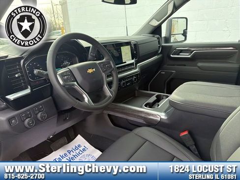 New 2026 Chevrolet Silverado 2500 LTZ w/ LTZ Convenience Package AWD/4WD image 10