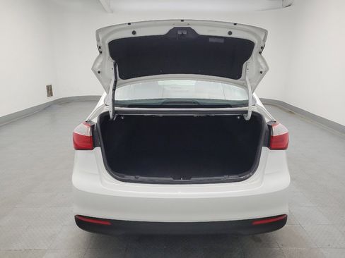 Used 2017 Kia Forte LX w/ LX Popular Package image 29