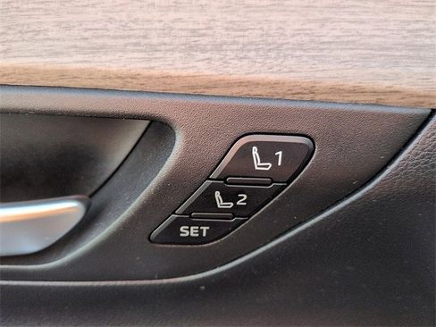 Used 2024 Toyota Grand Highlander Limited image 16