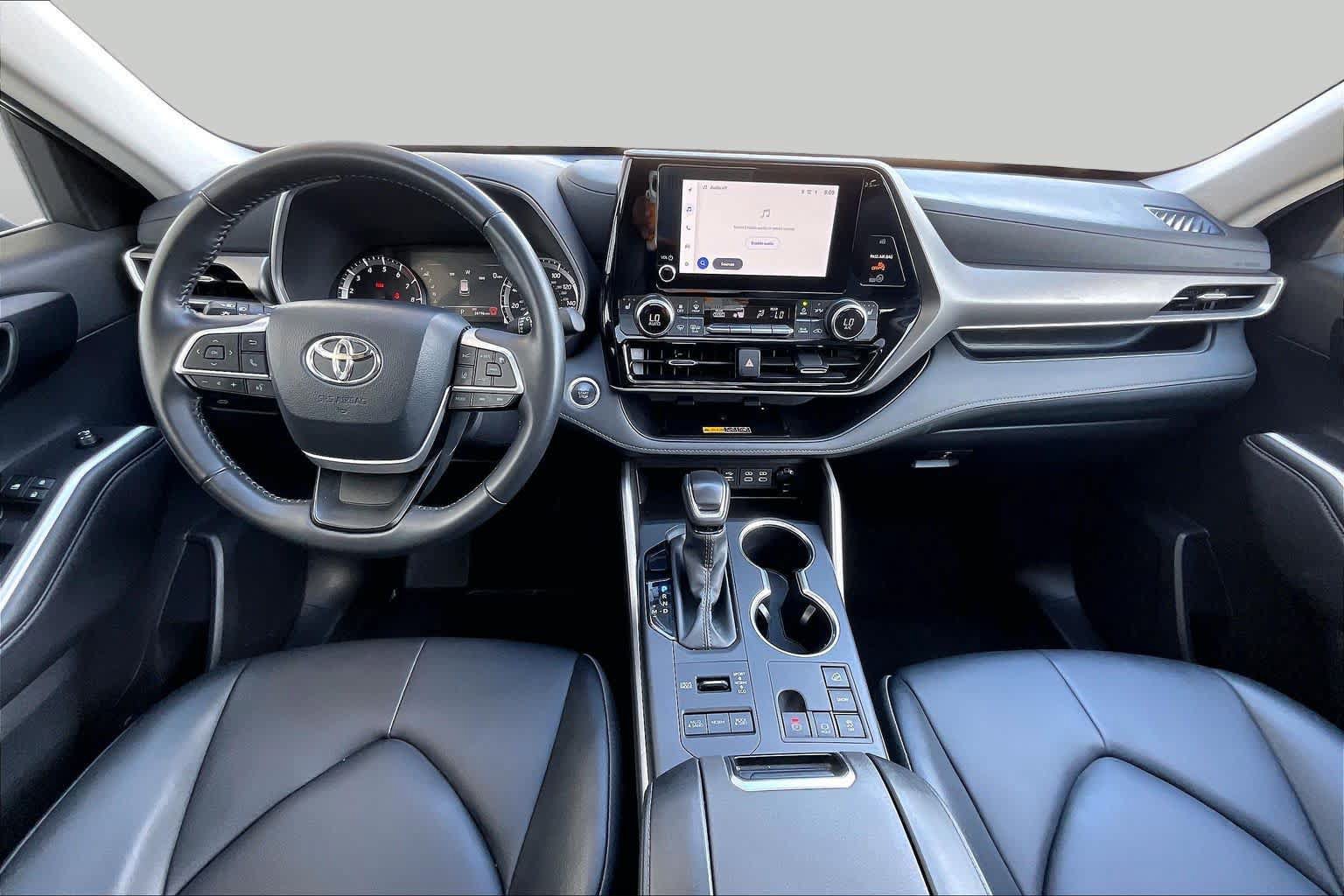 Used 2026 Toyota Highlander XLE AWD/4WD image 16