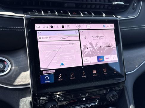 New 2025 Jeep Grand Cherokee L Limited w/ Black Appearance Package image 25