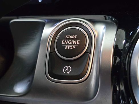 Certified 2026 Mercedes-Benz GLB 250 4MATIC image 38