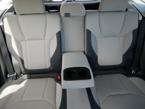 Used 2024 Subaru Forester Premium AWD/4WD image 13
