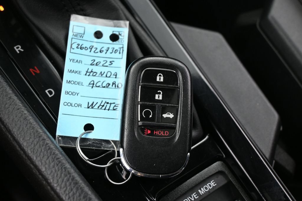 Used 2025 Honda Accord Sport image 27