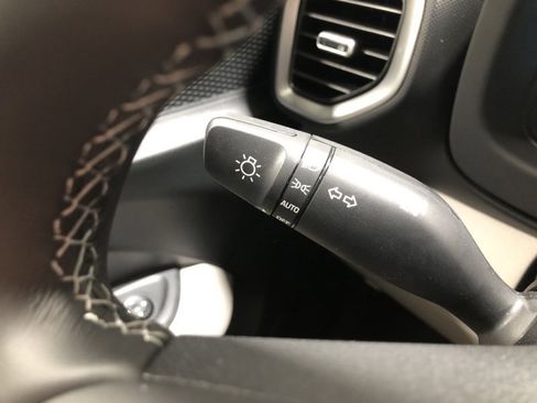 New 2026 Hyundai Venue SEL image 23