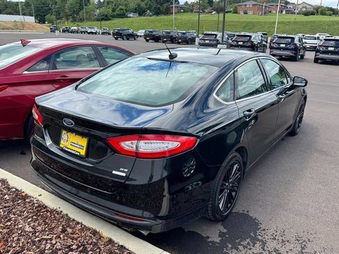 Used 2016 Ford Fusion SE w/ Equipment Group 202A FWD image 14