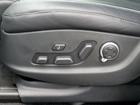 Used 2025 Genesis GV80 3.5T Prestige AWD/4WD image 24