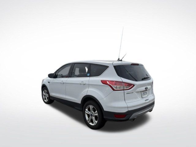 Used 2016 Ford Escape SE AWD/4WD image 2
