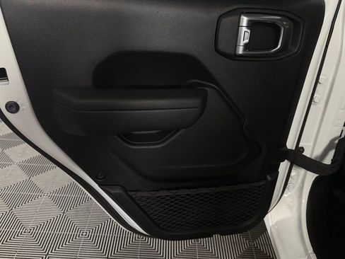 Certified 2022 Jeep Wrangler Unlimited Sport AWD/4WD image 27