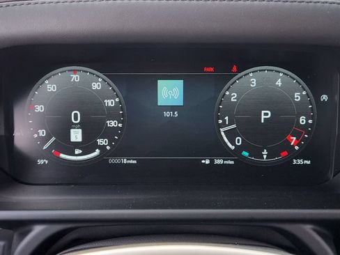 Used 2026 Land Rover Defender 110 S AWD/4WD image 11