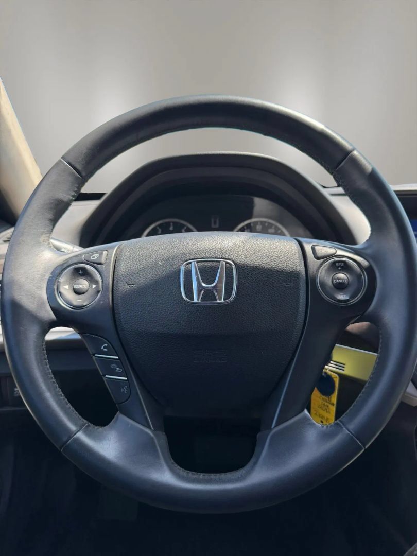 Used 2015 Honda Crosstour EX-L image 22
