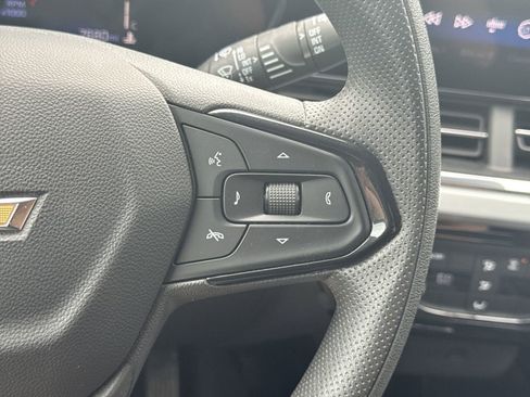 Used 2025 Chevrolet Trax LT image 20