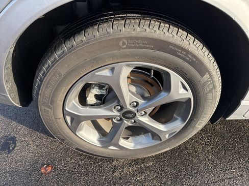 Used 2024 Ford Escape ST-Line w/ Tech Pack #1 image 25