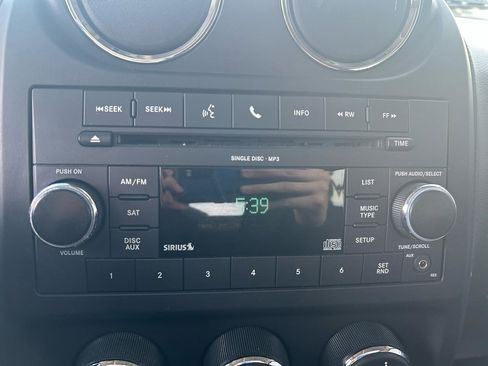 Used 2011 Jeep Patriot Latitude image 23