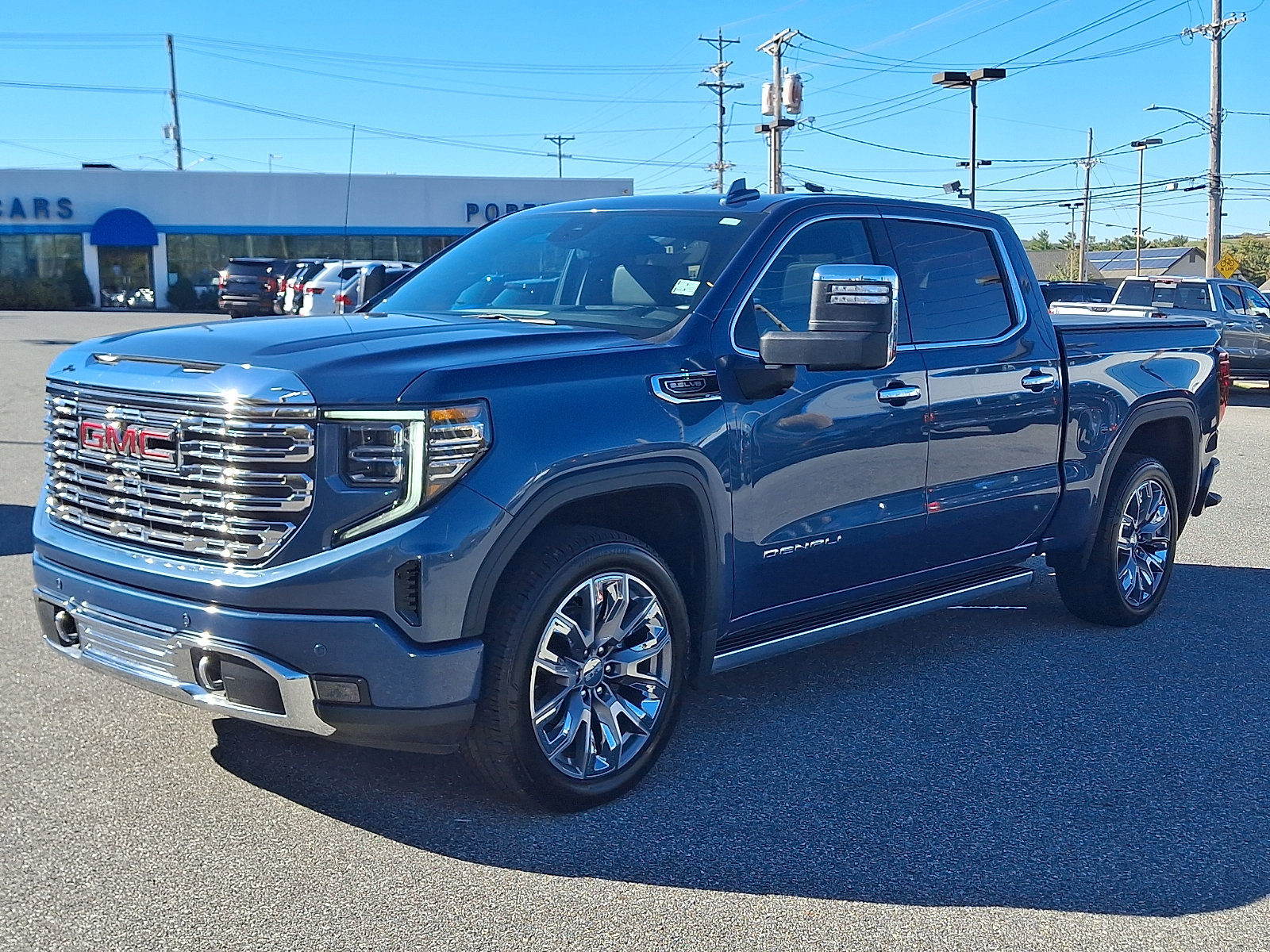 Used 2026 GMC Sierra 1500 Denali w/ Denali Reserve Package AWD/4WD image 3
