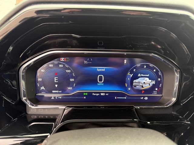 Used 2025 Chevrolet Silverado 1500 RST w/ Protection Package AWD/4WD image 25