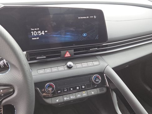 Used 2025 Hyundai Elantra N FWD image 27
