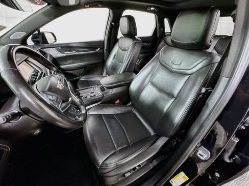 Used 2023 Cadillac XT5 Premium Luxury AWD/4WD image 16