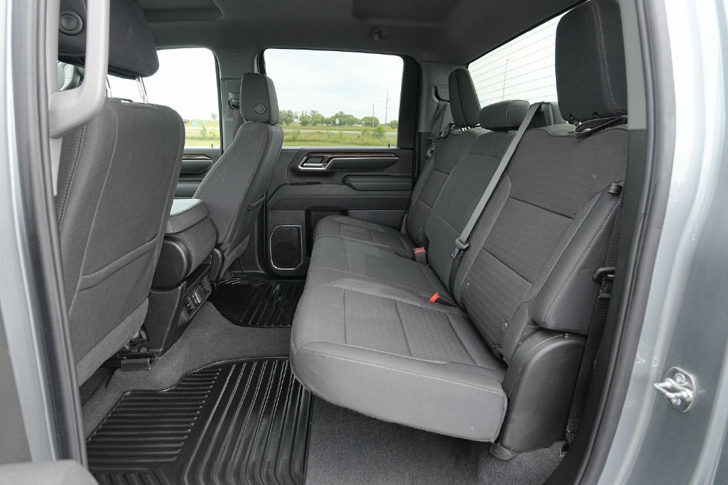 Used 2025 Chevrolet Silverado 2500 LT w/ Convenience Package AWD/4WD image 20