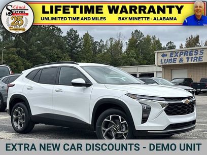 New 2026 Chevrolet Trax LT w/ LPO, Blackout Package