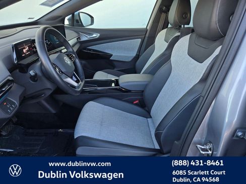Certified 2023 Volkswagen ID.4 Pro image 16