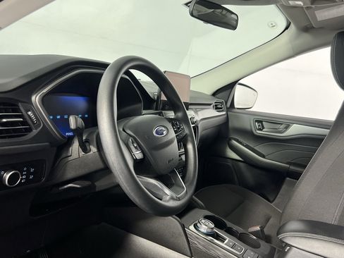Used 2025 Ford Escape Active image 21