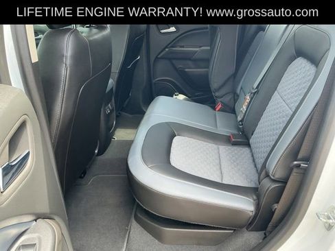 Used 2022 Chevrolet Colorado Z71 AWD/4WD image 25