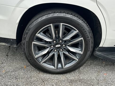 Used 2021 Cadillac Escalade Sport w/ Driver Assist Tech Package image 21