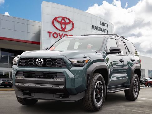 New 2026 Toyota 4Runner TRD Off-Road Premium AWD/4WD image 1