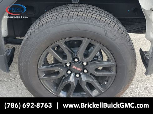 New 2026 GMC Sierra 1500 Elevation image 5