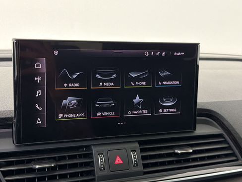 Used 2024 Audi Q5 e Premium AWD/4WD image 28