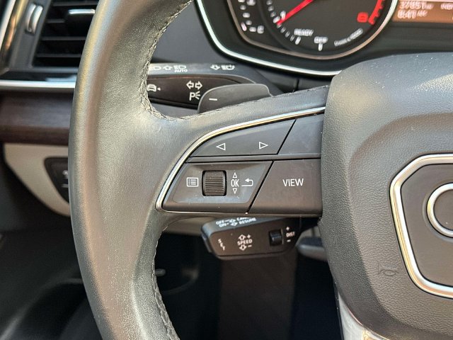 Used 2023 Audi Q5 2.0T Premium w/ Convenience Package AWD/4WD image 28