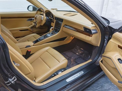 Used 2014 Porsche 911 Carrera 4S AWD/4WD image 77