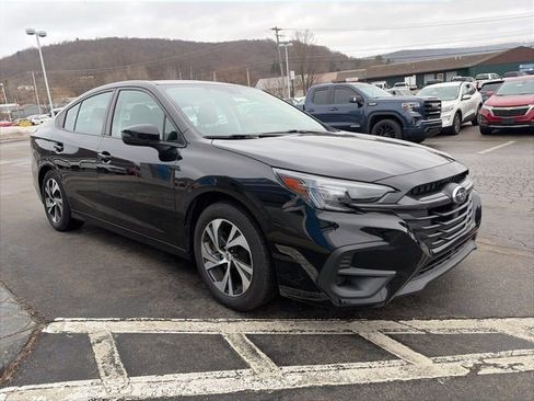 Used 2023 Subaru Legacy Premium image 3